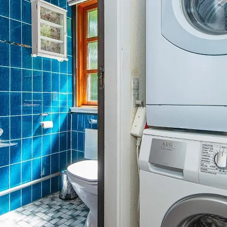 6 Person In H Jslev By Traum Bøstrup