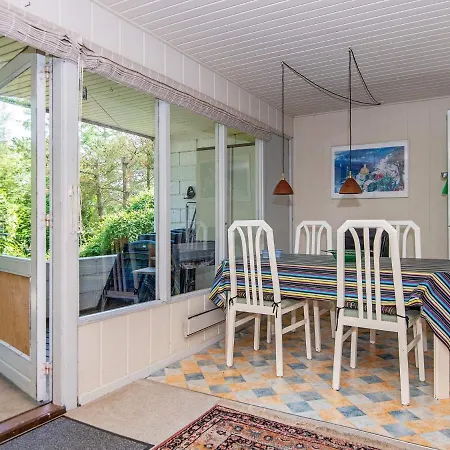 6 Person In H Jslev By Traum Bøstrup