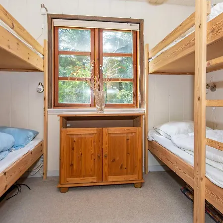 6 Person In H Jslev By Traum * Bøstrup